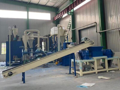 Circuit board recycling machine
